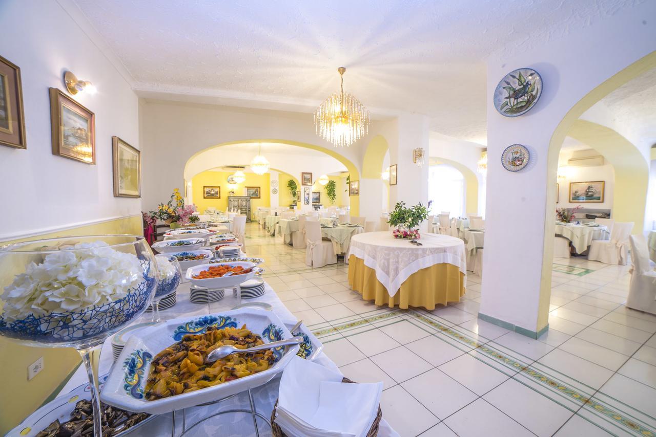 Hotel Carlo Magno Forio di Ischia Exterior foto